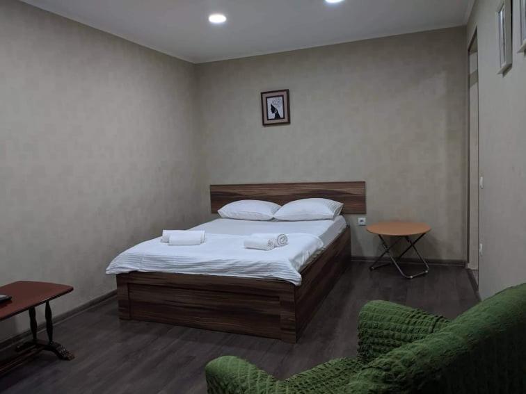 Lagaza'S Home Pekini Tbilisi Zewnętrze zdjęcie